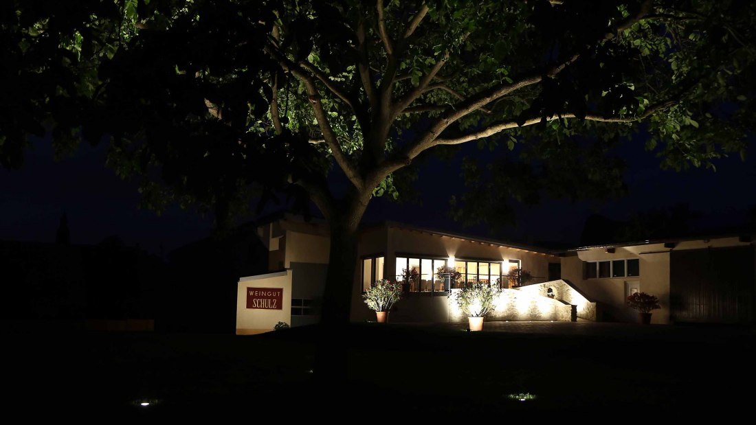Weingut Schulz_im dunkeln, © Weingut Schulz Weingut Schulz_im dunkeln, © Weingut Schulz