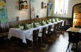 Gedeckte Tafel in der Rathofkapelle © Axel Dahlem Gedeckte Tafel in der Rathofkapelle © Axel Dahlem