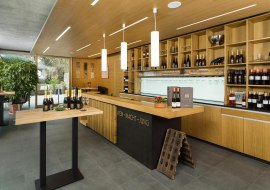 Weingut Jung Vinothek, © Carsten Costard Weingut Jung Vinothek, © Carsten Costard