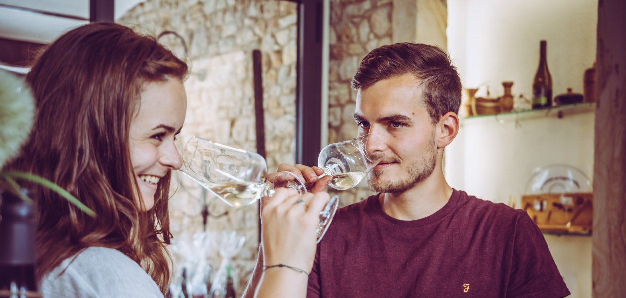 Weingut Baum_Lena und Sebastian, © Dirk Behlau Weingut Baum_Lena und Sebastian, © Dirk Behlau