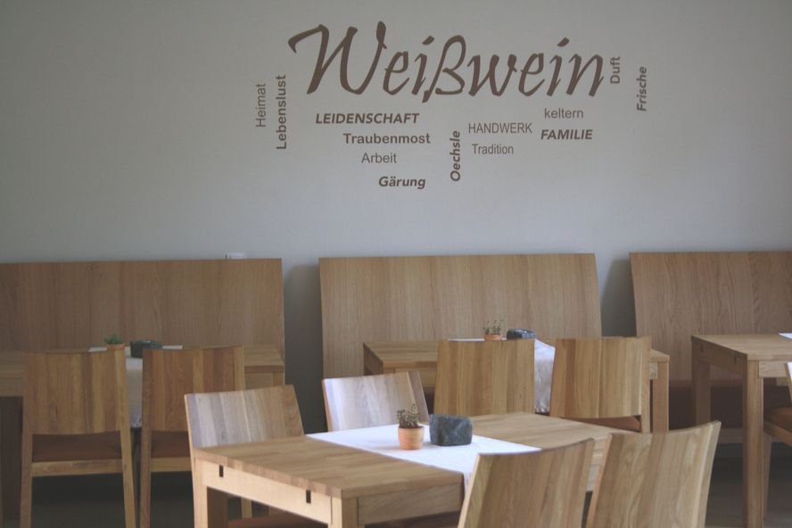 Weingut Bischmann_Wortwand, © Weingut Bischmann Weingut Bischmann_Wortwand, © Weingut Bischmann