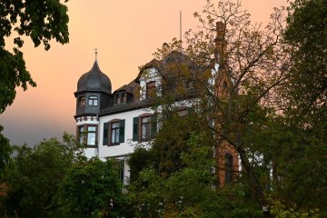 Weingut Villa Kerz_Gebäude, © Weingut Villa Kerz Weingut Villa Kerz_Gebäude, © Weingut Villa Kerz