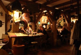 guntersblum_schinderhannes-weinstall-2