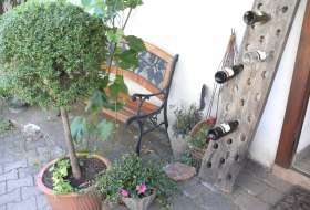 Weingut Heise am Kranzberg_Hof 2 &copy; Weingut Heise am Kranzberg