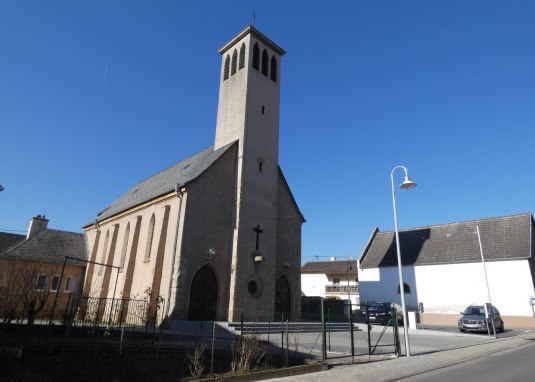 Kath. Kirche Christk&ouml;nig K&ouml;ngernheim &copy; TSC Rhein-Selz