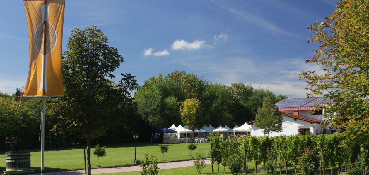 Weingut Fischborn Bergeshof_Garten, &copy; Weingut Fischborn Bergeshof