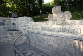 Kr&ouml;tenbrunnen &copy; Heike Sehlinger