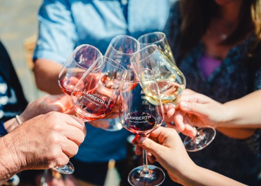 Fr&uuml;hlingsweine &copy; Clemens Hess