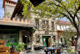 Vino-Strauß im Burghof Oswald © Weingut Burghof Oswald