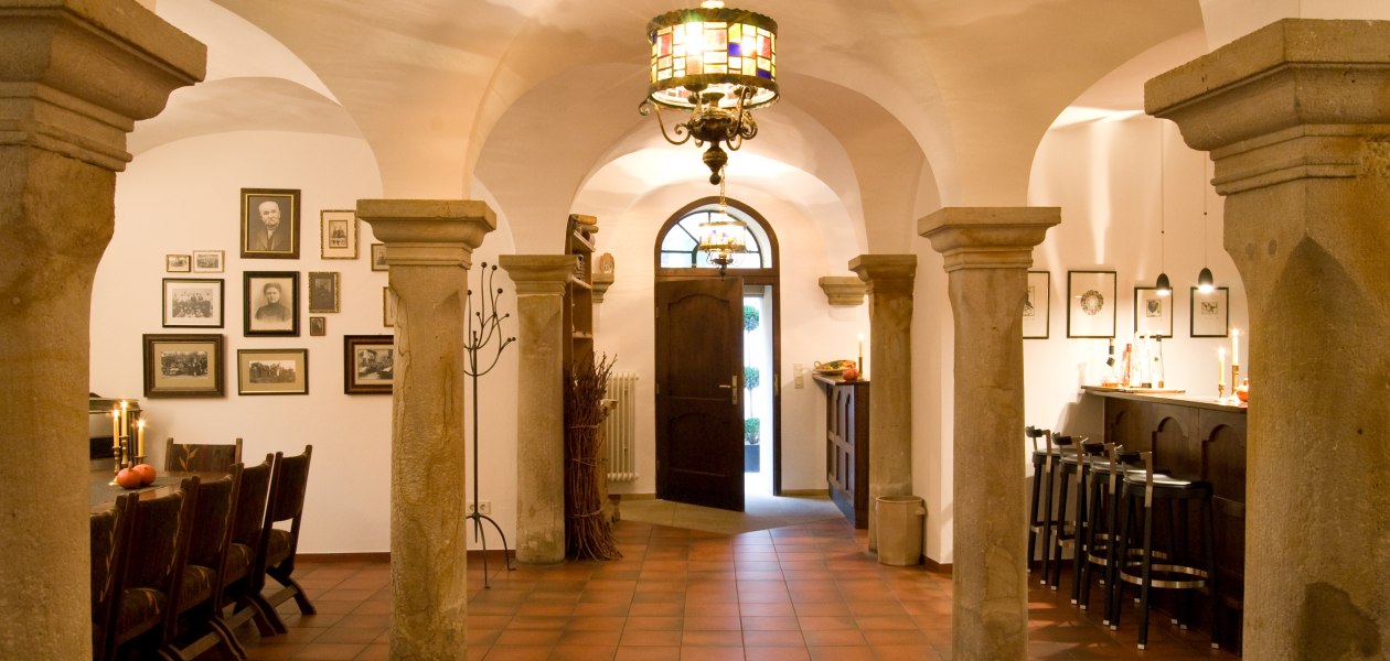 Weingut K&ouml;ster-Wolf_Gew&ouml;lbe, &copy; Weingut K&ouml;ster-Wolf