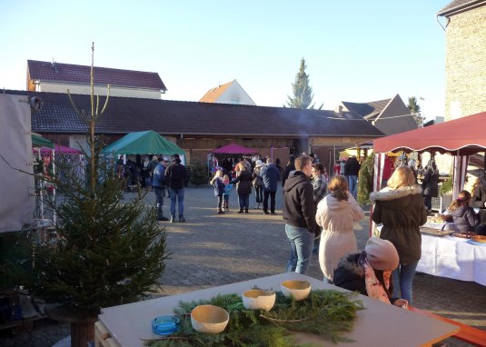 Nikolausmarkt Weingut J&uuml;rgen Bernhard &copy; Weingut J&uuml;rgen Bernhard
