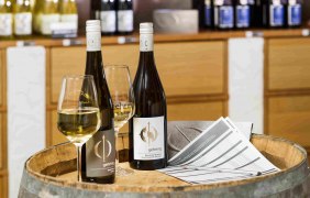 Vinothek Weingut Gehring © Carsten Costard