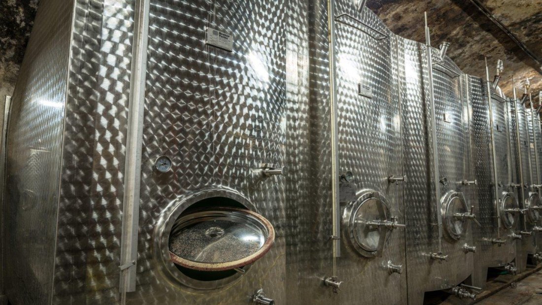 Weingut Georg Mahn_Edelstahltanks, &copy; Weingut Georg Mahn