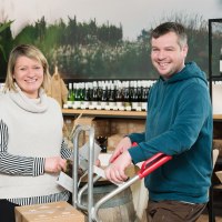 Vinothek Weinzuhause Stefanie Wild & Tobias Becker &copy; Carsten Costard