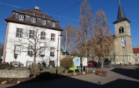 Kath. Kirche Guntersblum (mit Leininger Schlo&szlig;) &copy; TSC Rhein-Selz