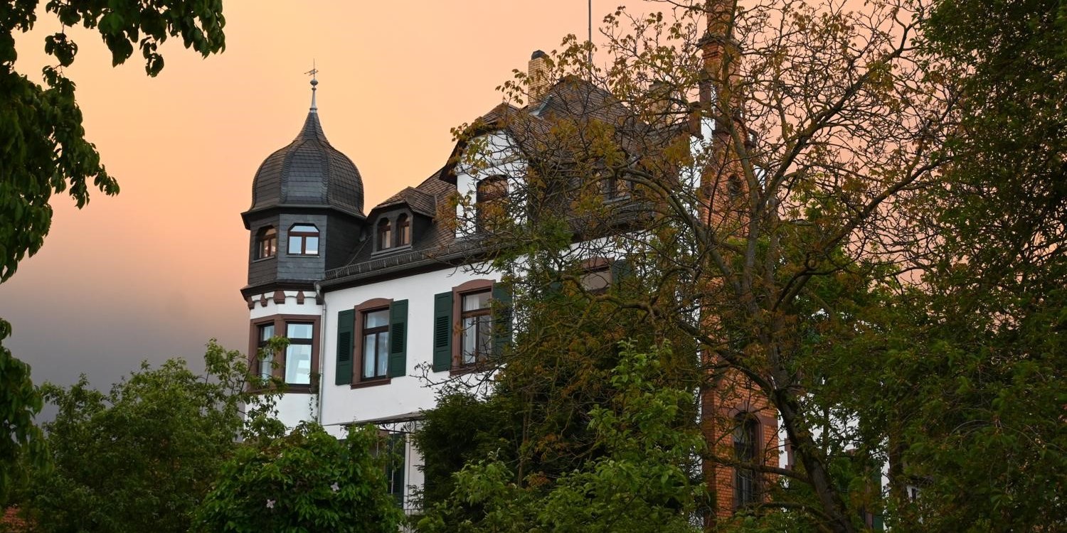 Weingut Villa Kerz_Geb&auml;ude, &copy; Weingut Villa Kerz