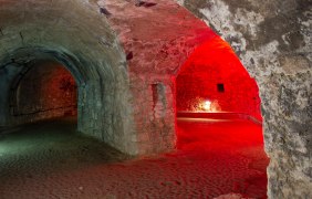Unterirdische G&auml;nge im Oppenheimer Kellerlabyrinth &copy; Rheinhessen-Touristik GmbH, Katja Zentel