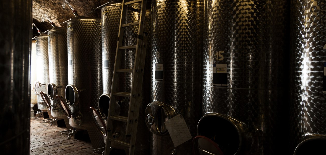 Weingut Dackermann_Edelstahltank, &copy; Weingut Dackermann