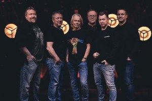 Little River Eagles, &copy; Kultur auf dem Hof