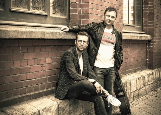 Simon and Garfunkel Revival Band &copy; KADH