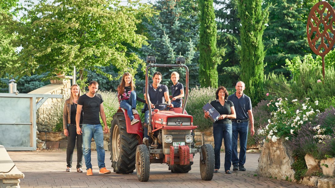 Weingut Manz_Familie, &copy; Weingut Manz