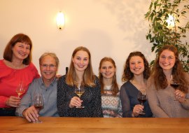 Online-Weinprobe Burghof Oswald, © Burghof Oswald