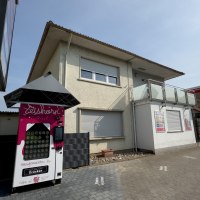 Dorn-D&uuml;rkheim - Eisautomat von Eishorn