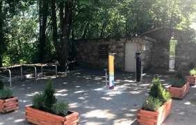 Rad-Service Station