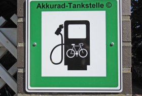 E-Bike-Ladestation Undenheim &copy; pixabay